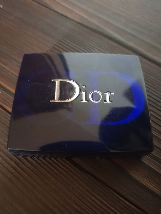 Оригинальные тени Dior