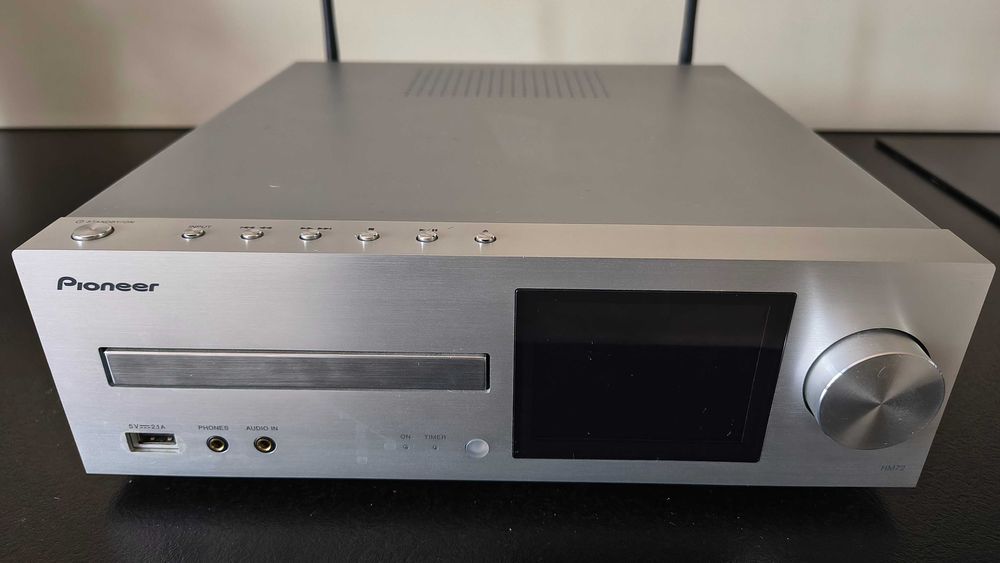 Sprzedam Amplituner Pioneer HM72 + pilot