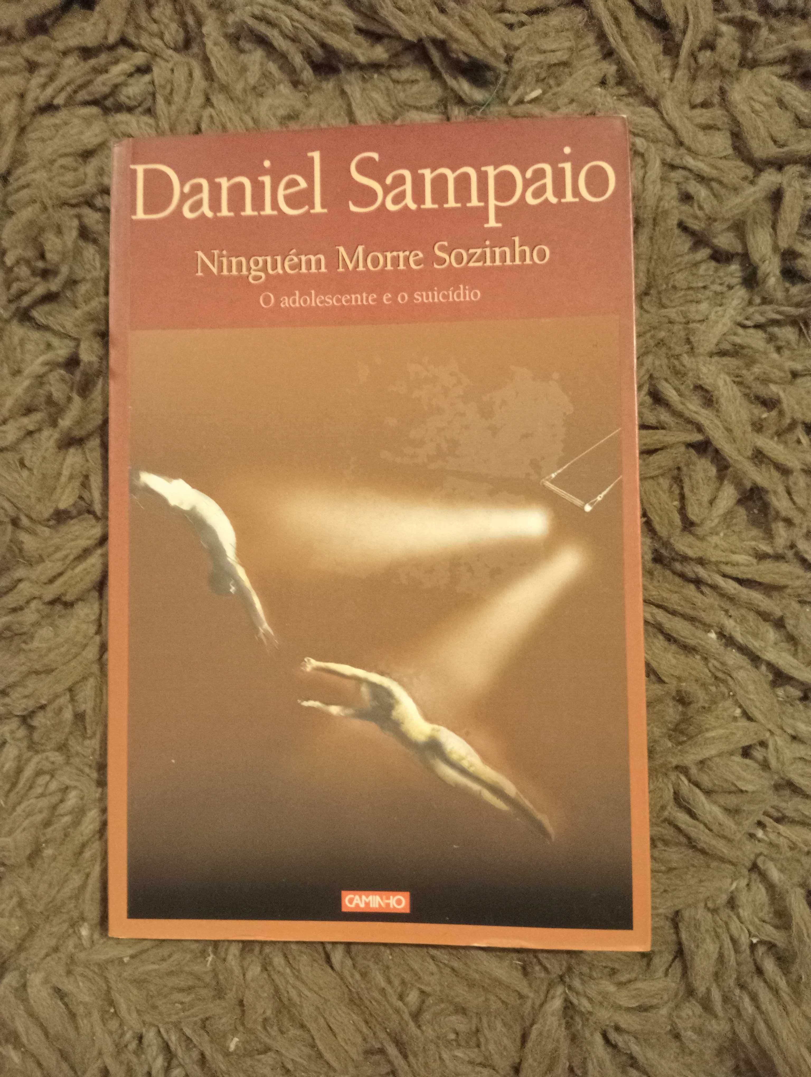 Livro "Ninguém Morre Sozinho" - Daniel Sampaio