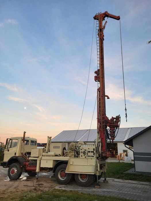 Wiertnica WIRTH , model: B1A/B2A, rok 1991, na samochodzie