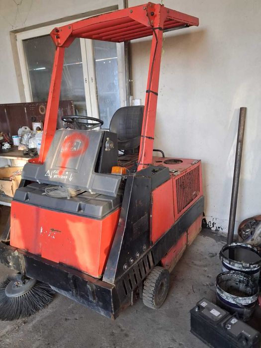 Zamiatarka Hako  Jonas 1100