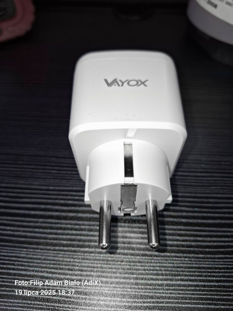 Inteligentne gniazdo W-IFI SMART LIFE - Stan dobry.