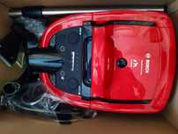 Миючий пилосос з аквафільтром BOSCH BWD421PET