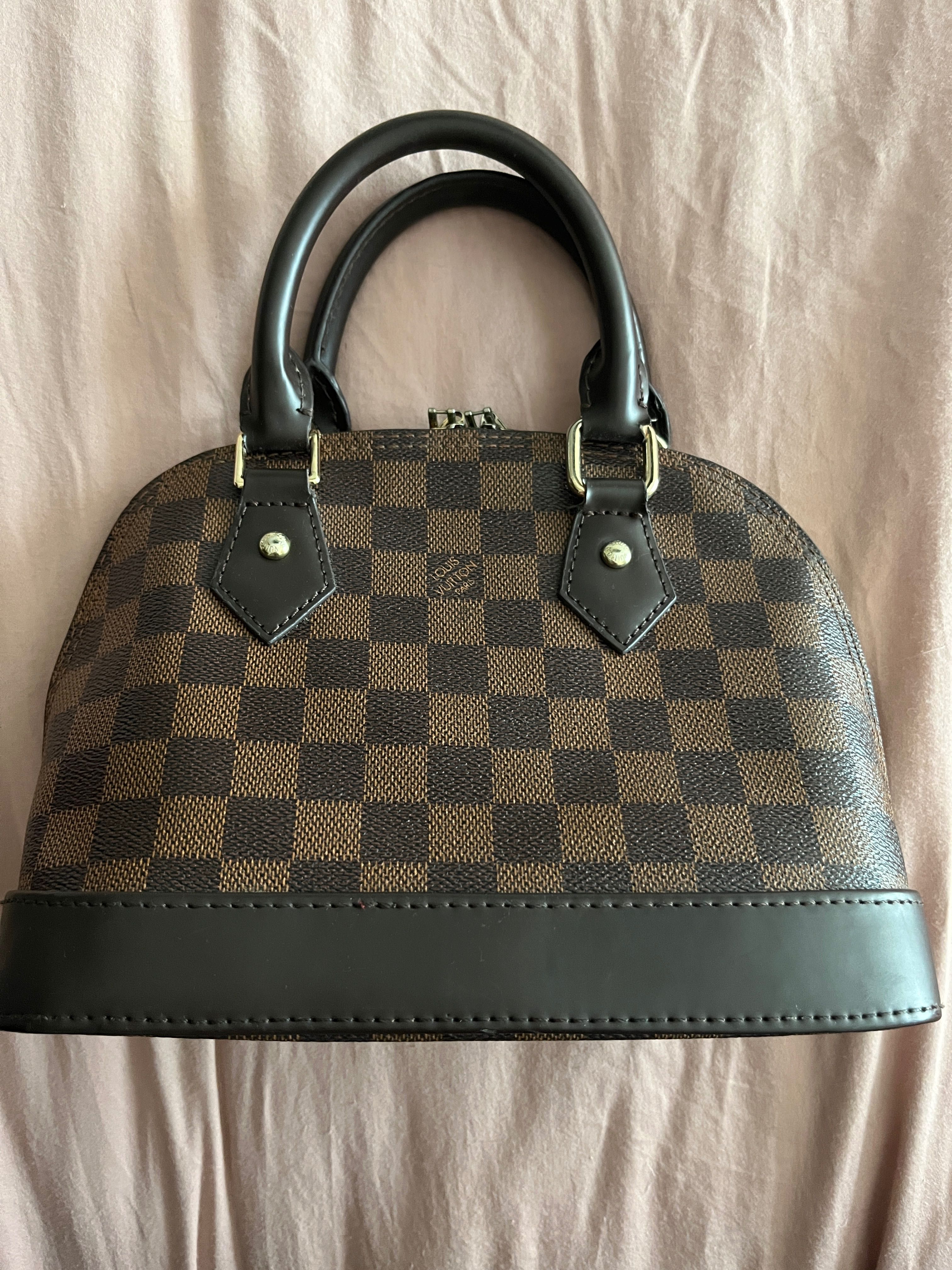 Louis Vuitton - Alma