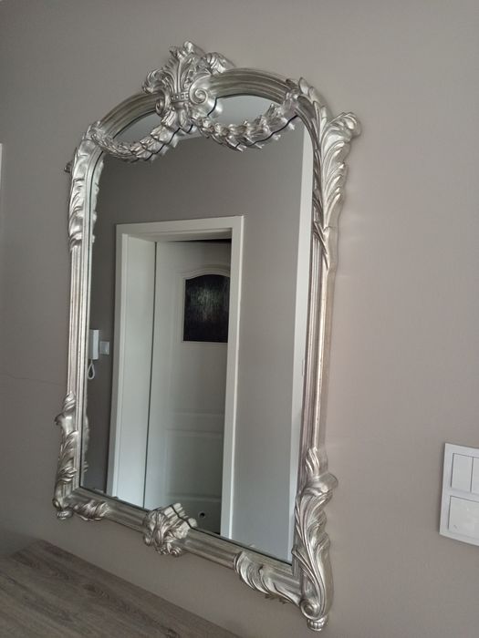 Lustro, srebrna oprawa, wysokość 115, szerokość 78