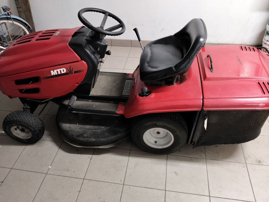 Traktorek kosiarka MTD