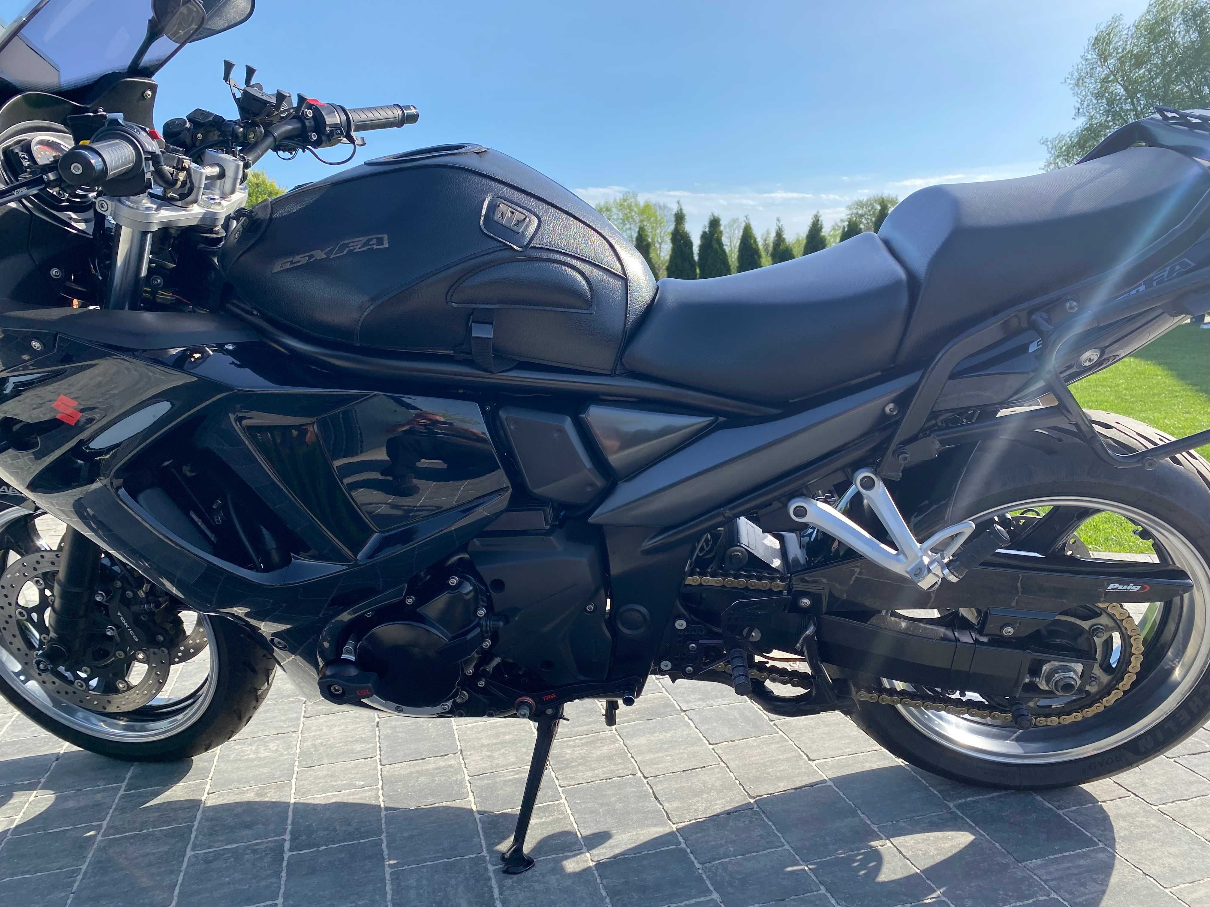 Suzuki GSX  1250 FA