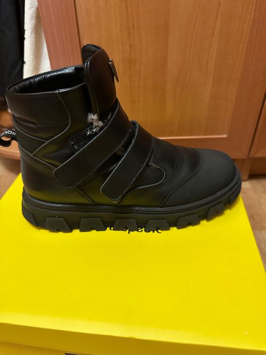 Дитяче взуття шкіряне