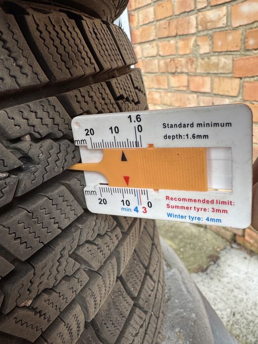 Шина резина Roadstone 175/65/14 зима