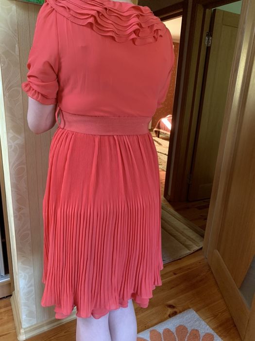 Нарядное платье