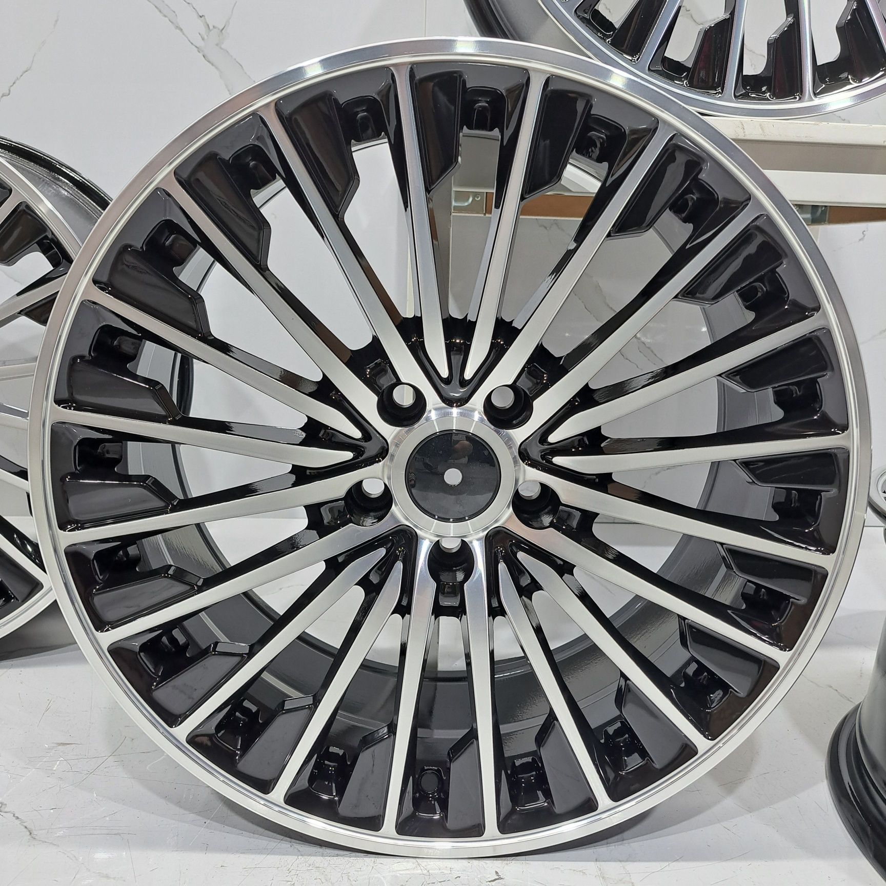 Jantes 18" LOOK Mercedes AMG classe C W205 E W213 5x112