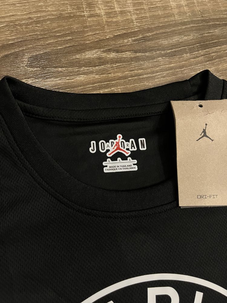 Футболка Nike Jordan Big Logo Paris PSG white and black