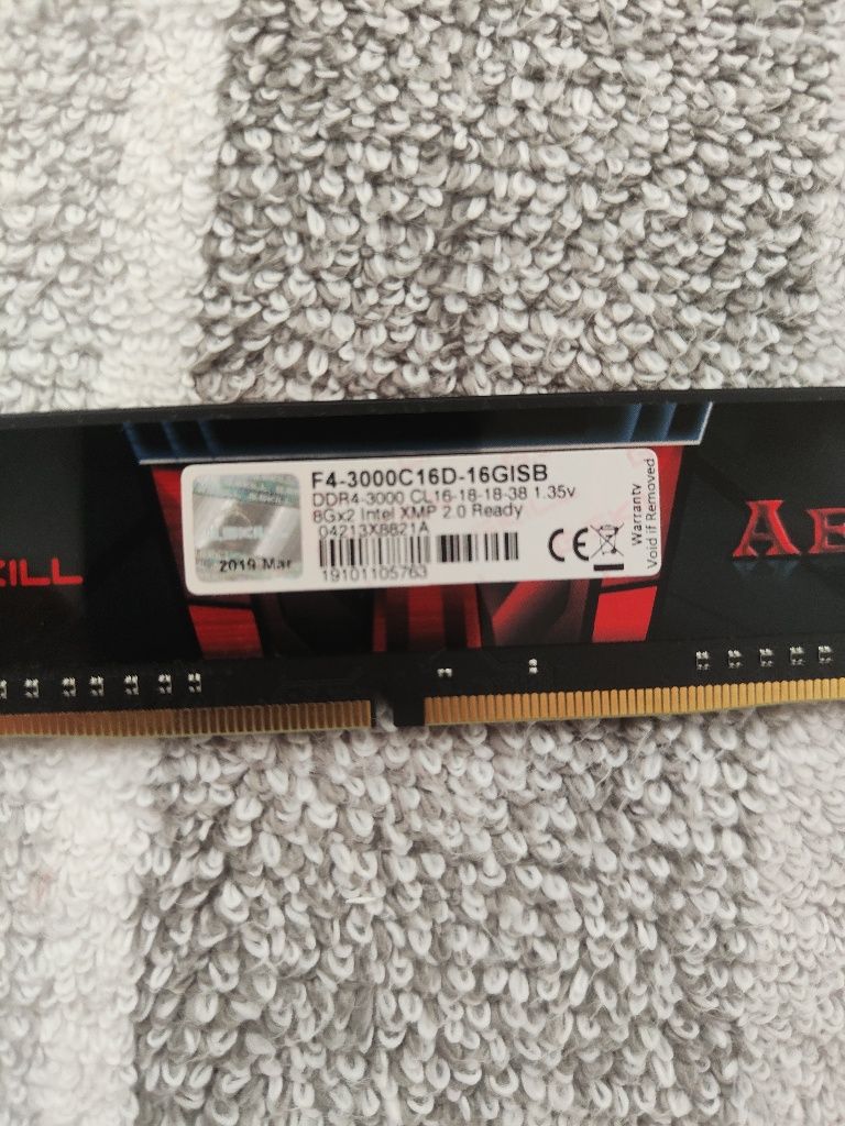 RAM DDR4 2x8gb 16gb całość