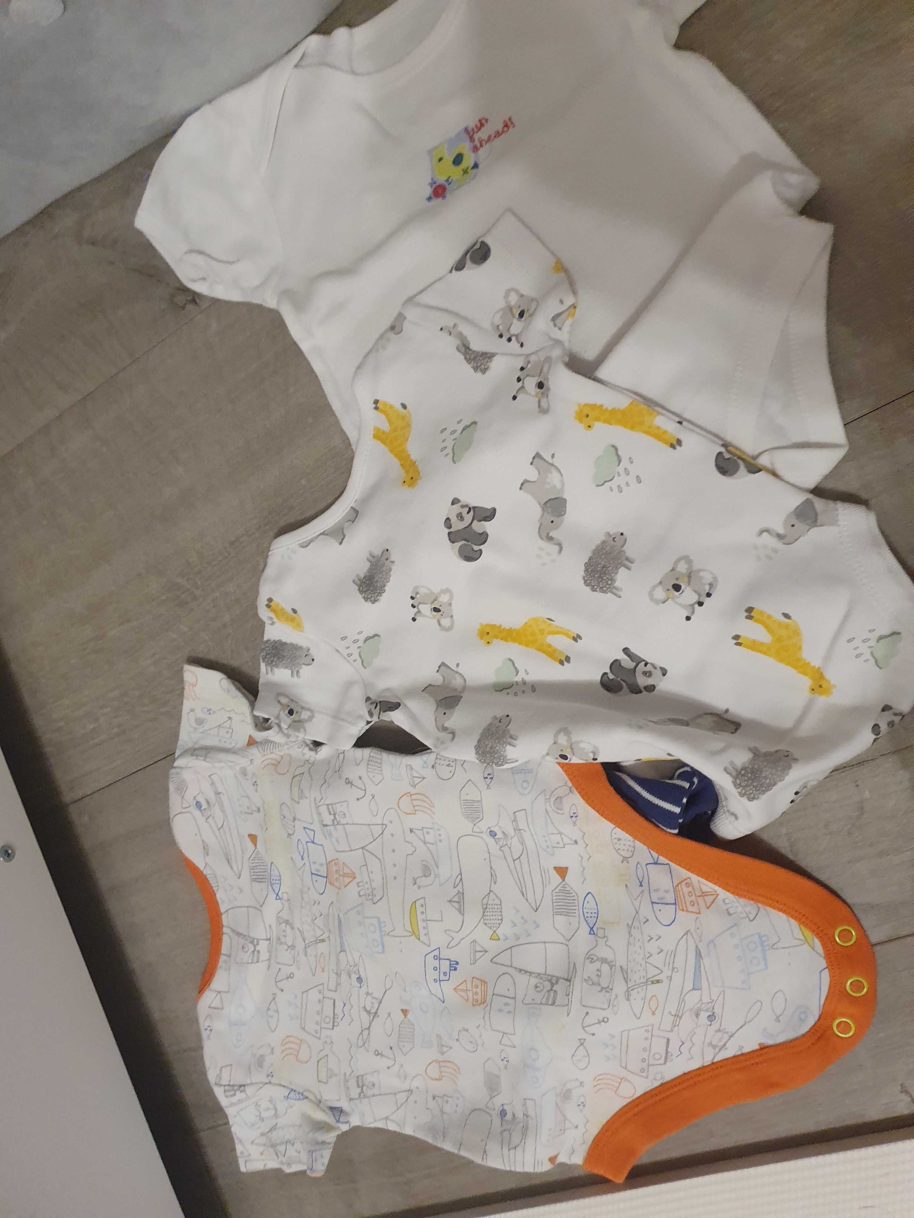 Zestaw chłopięcych ciuszków r 68 wyprawka dresy newbie body