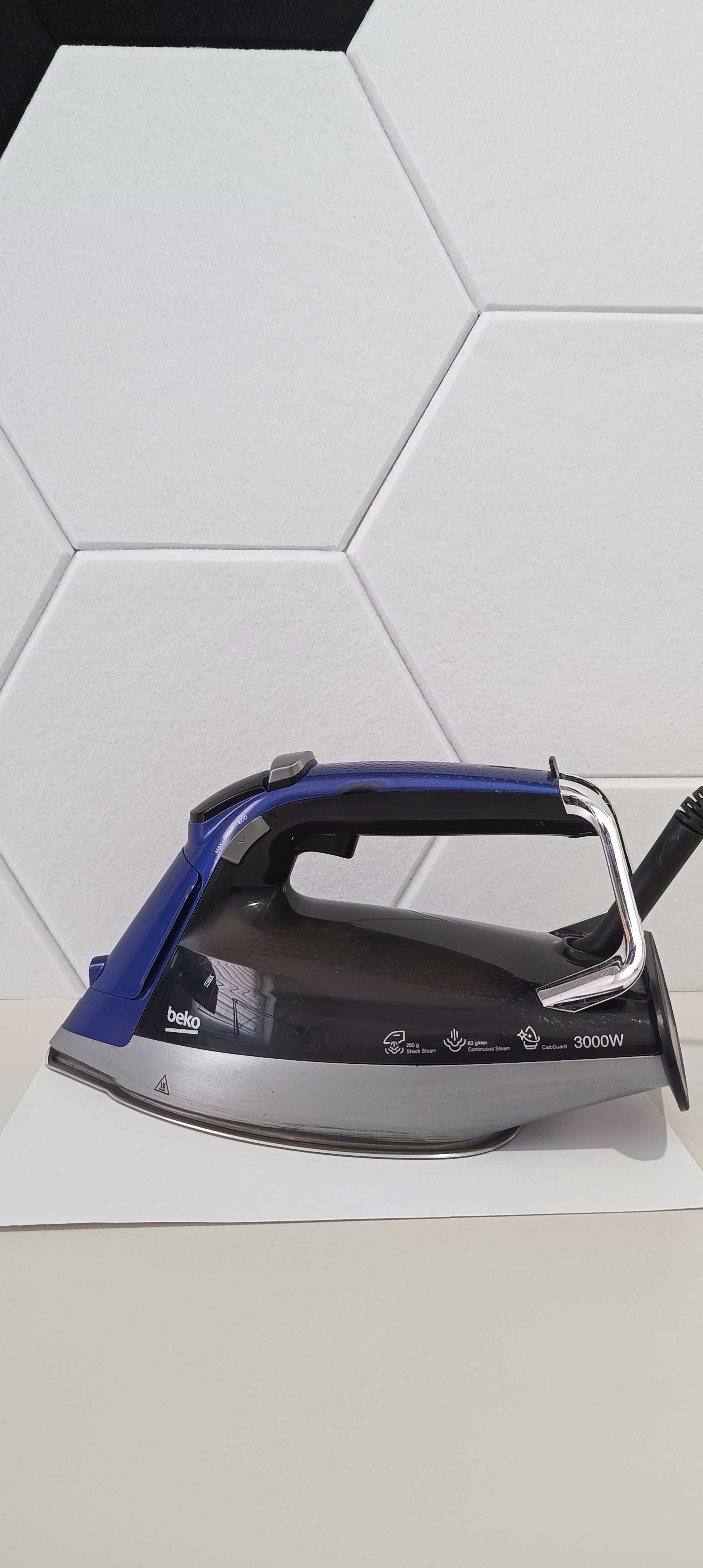 Żelazko Beko FutureIron Premium SPA9130B SoftGlide 280g/min