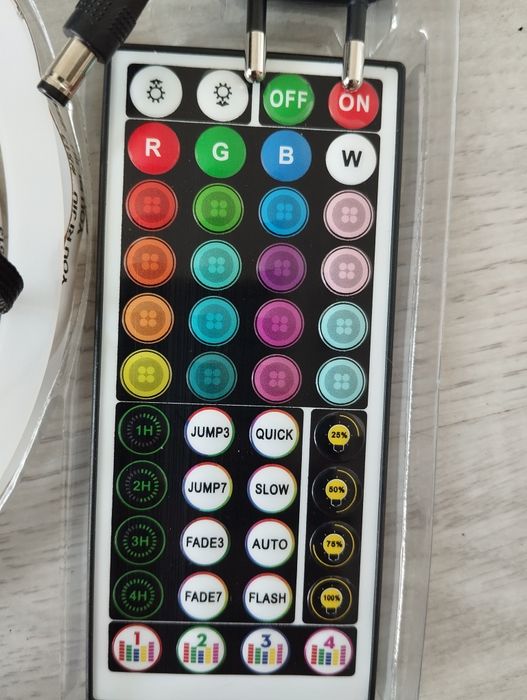 Taśma LED RGB KSIPZE 30 m bluetooth pilot Nowa