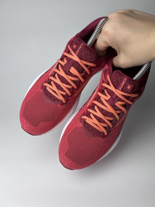 41р. Жіночі кросівки Brooks Launch