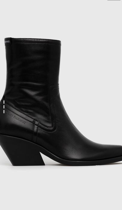 Казаки,  ARMANI Exchange,  37