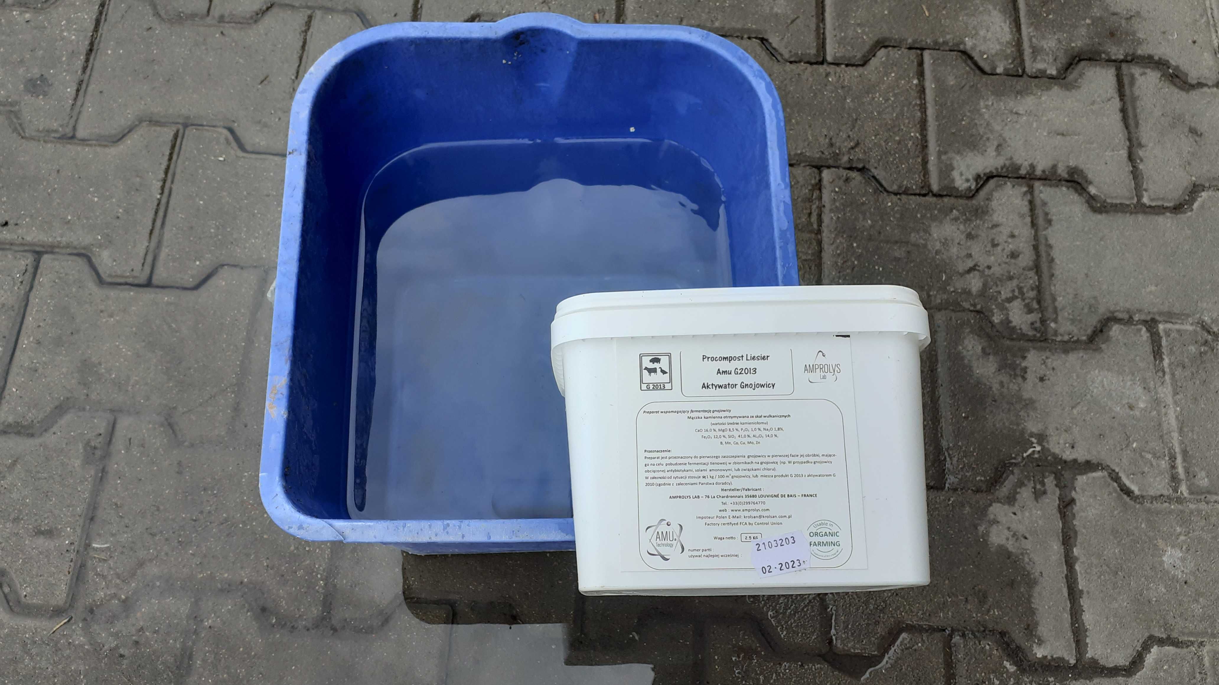Mocny, sprawdzony prosty w użyciu preparat do gnojowicy AMU. Na 250 m3