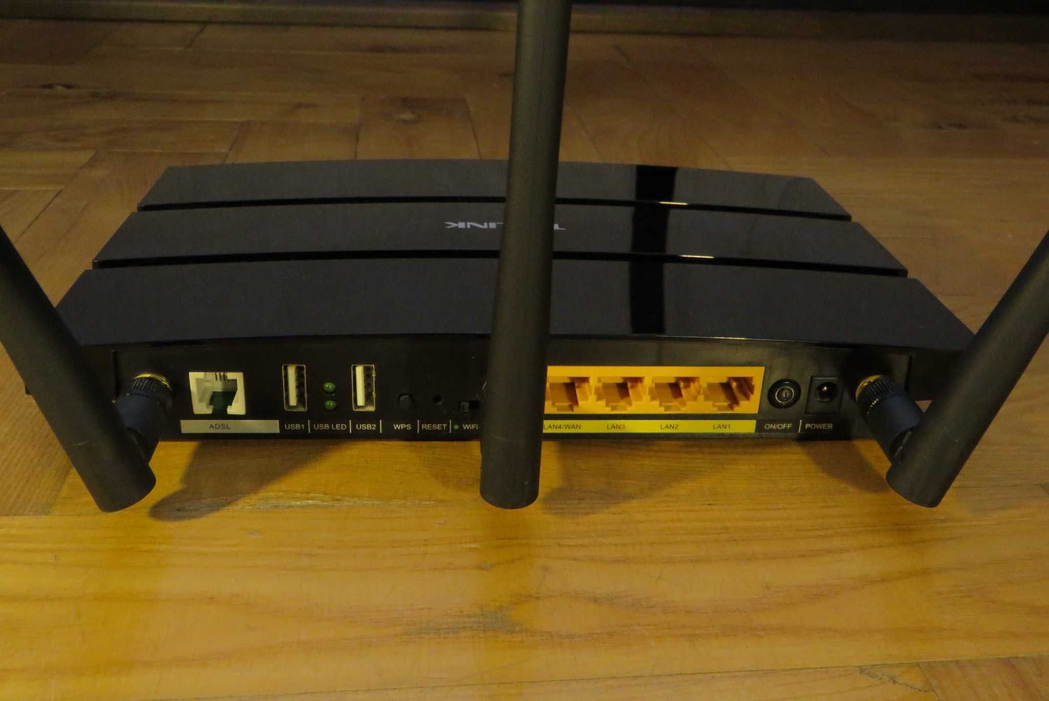 Router TP Link TD-W8980