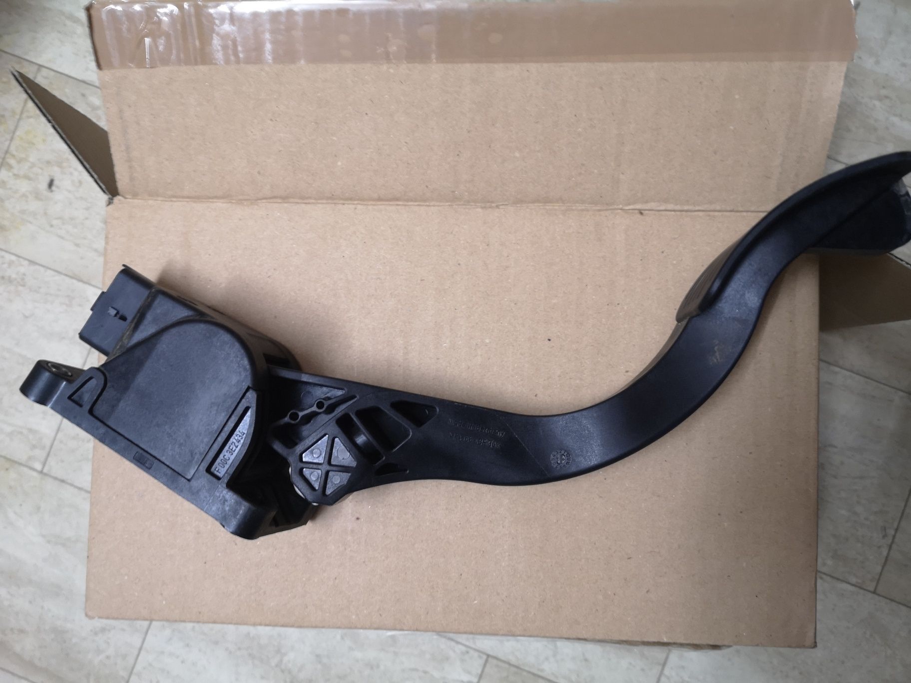 Potencjometr gazu Citroen C4 Grand Picasso