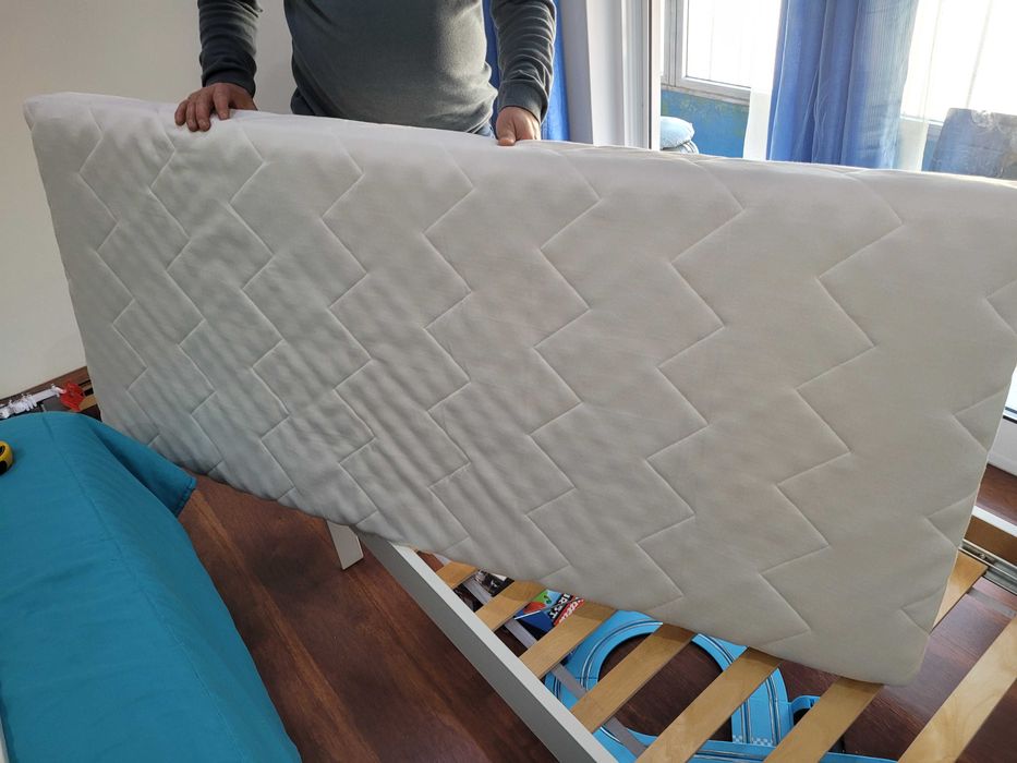 Vendo cama infantil completa, IKEA, nova, sem marcas de uso.