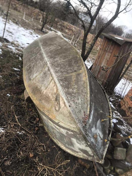 Южанка / М. Човен алюмінієвий. Крила (булі)