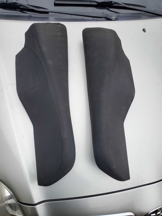 Задні сидіння avensis t25