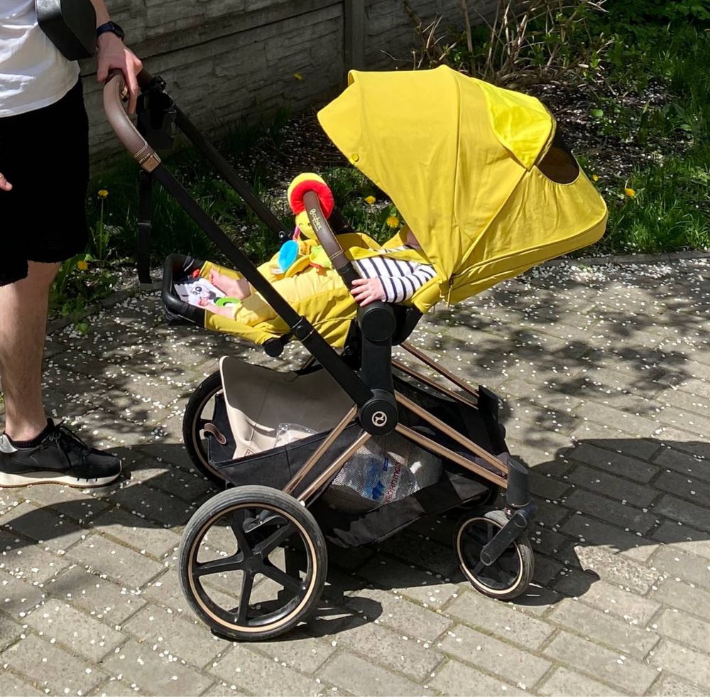 Коляска Cybex Priam 3в1 + дощовики та підстаканник