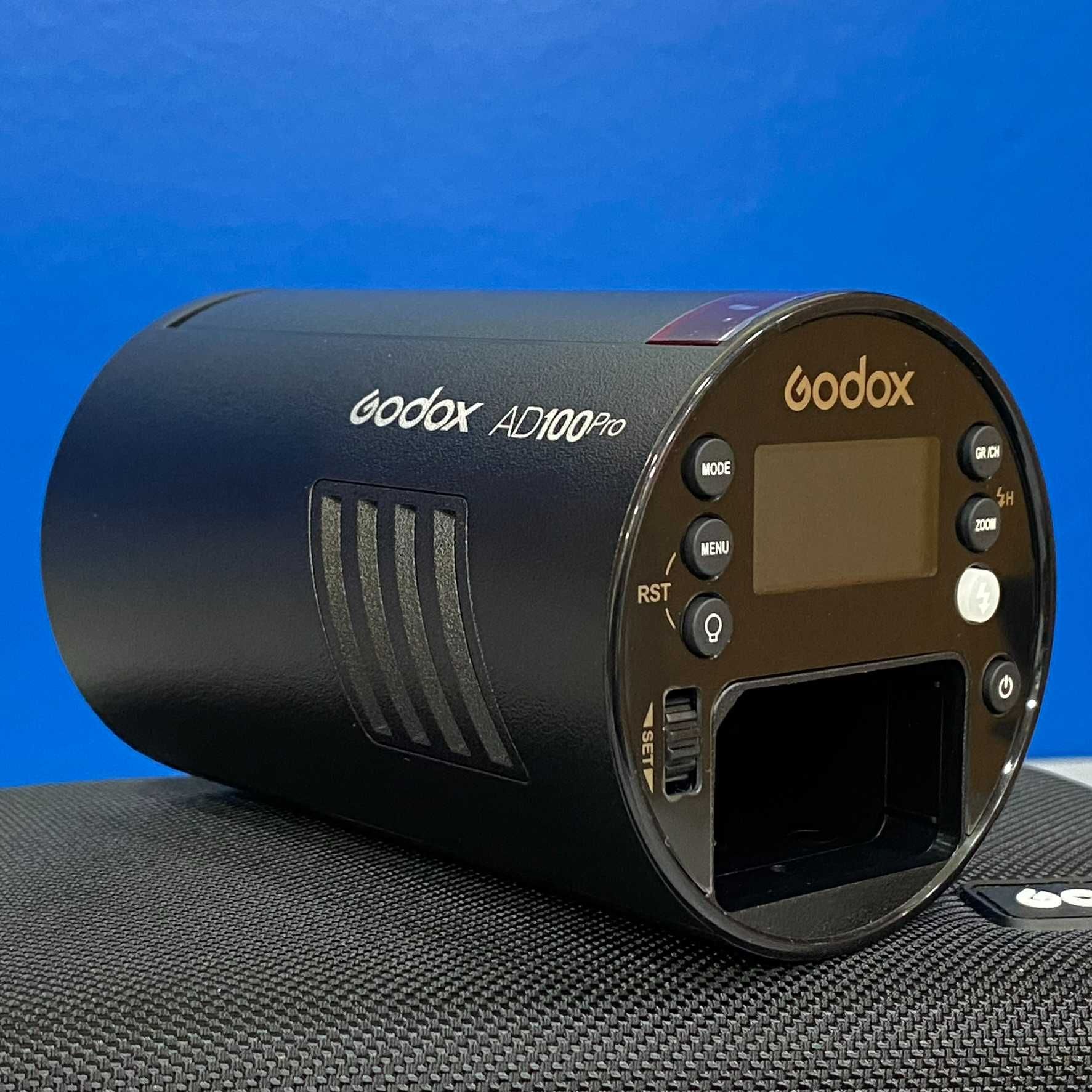 Godox AD100 Pro (NOVO - 3 ANOS DE GARANTIA)