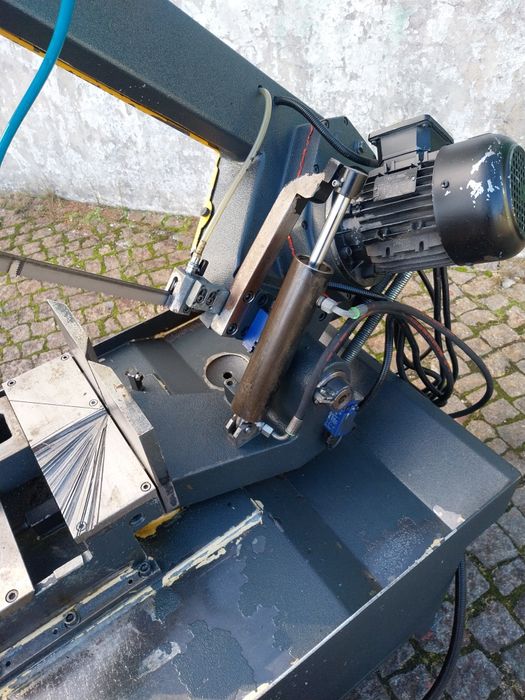 Serrote de fita automático  bom estado