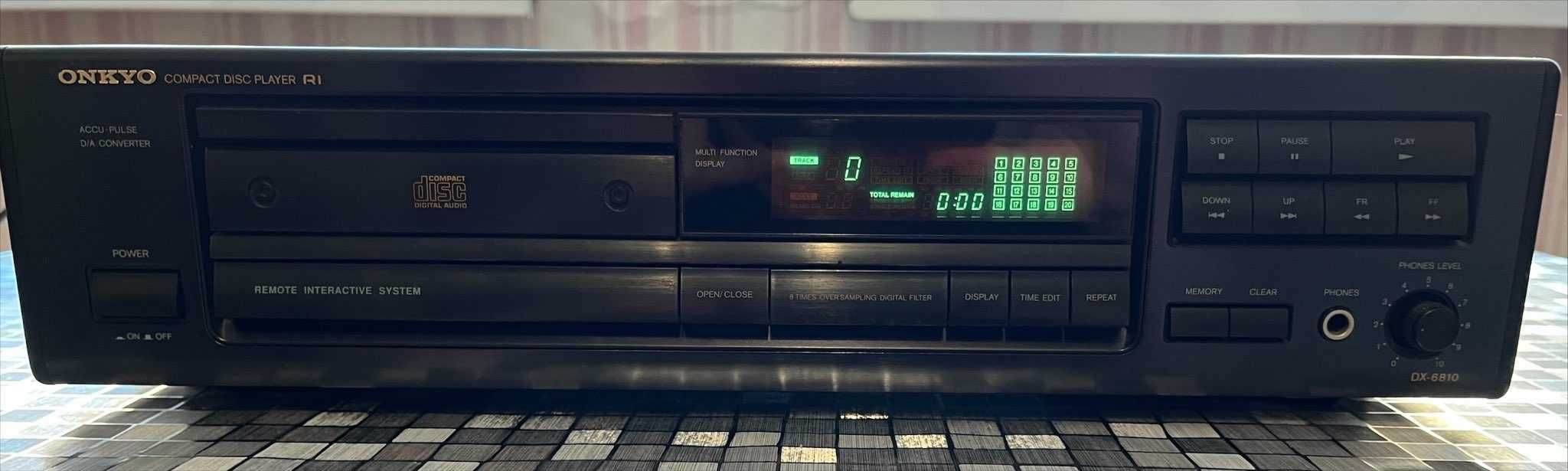 CD плеєр / CD дека Onkyo DX-6810