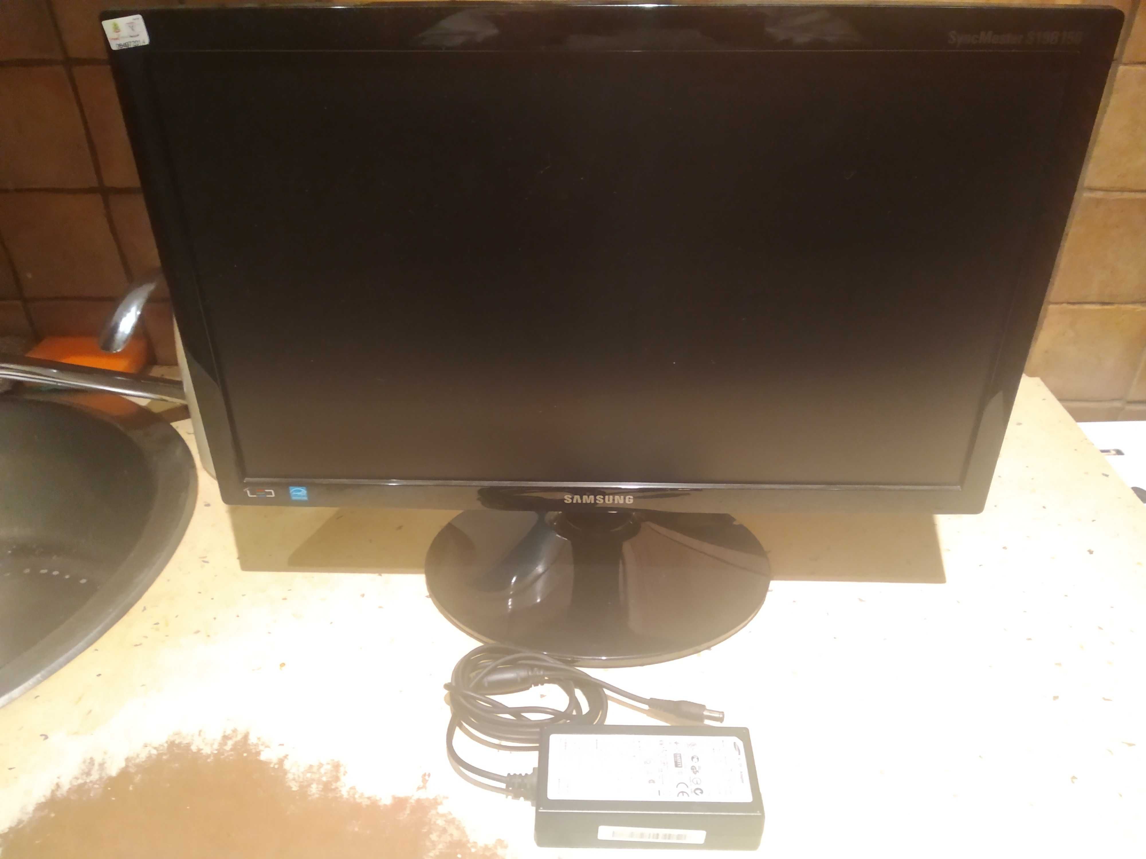 Sprzedam monitor samsung syncmaster f19b150