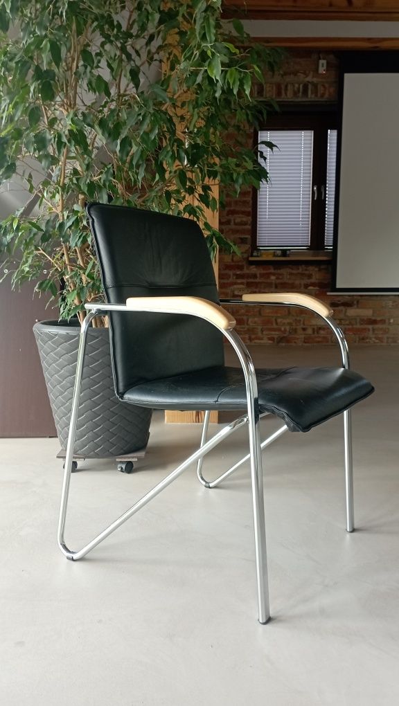 Krzesła biurowe eko skóra