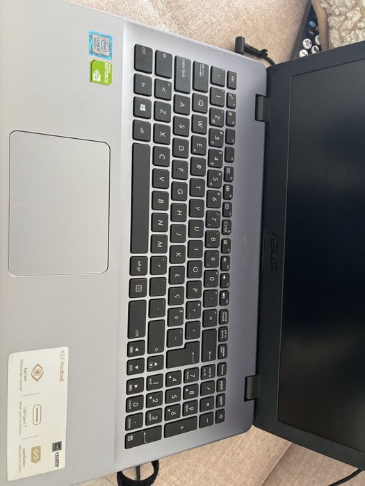 Asus Vivo book A542U