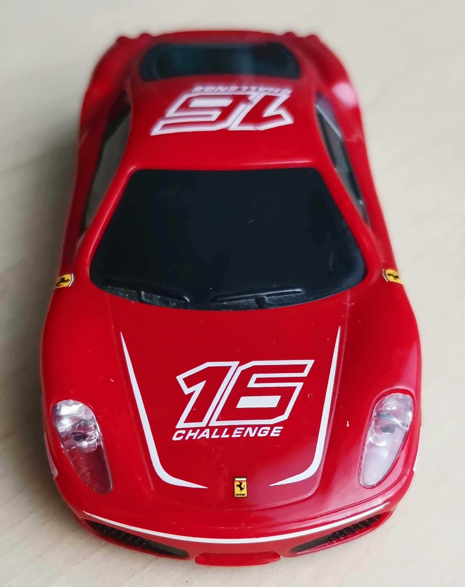 3  модели авто  FERRARI