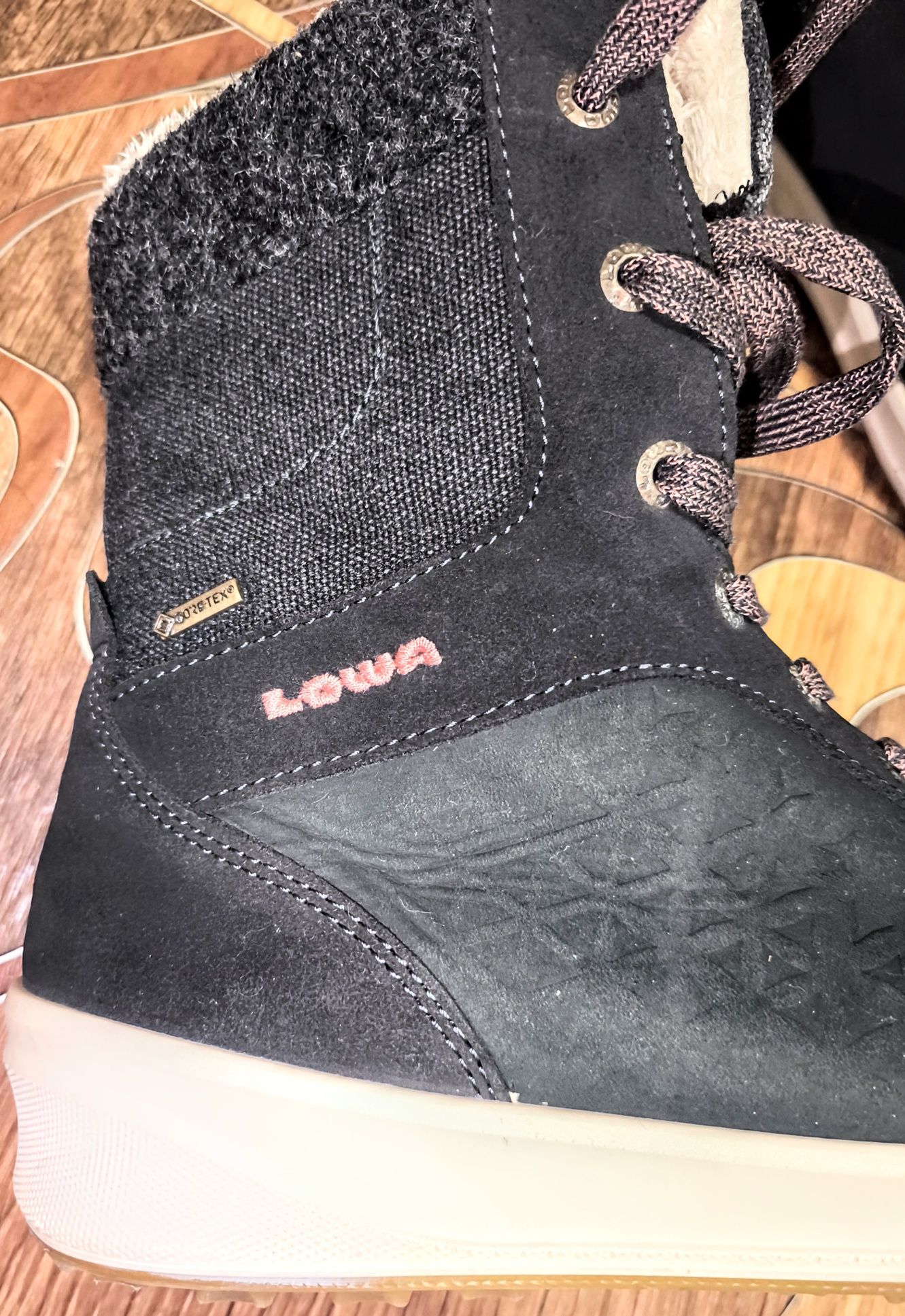 Ботинки зимние Lowa Fiss gore tex mid ws, кожа,мембрана,полиуретан39р.