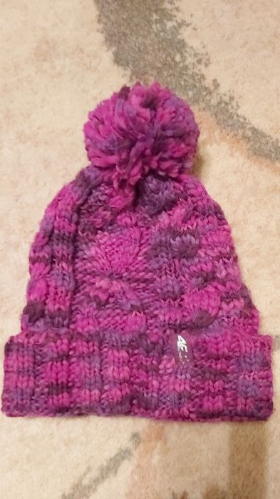 Fioletowa czapka damska 4F