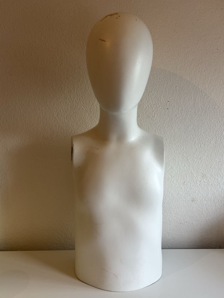 Manequim/Busto branco