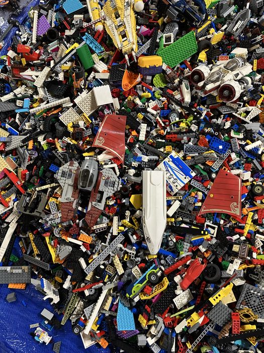 Klocki LEGO oryginalne mix 1 kg z figurkami