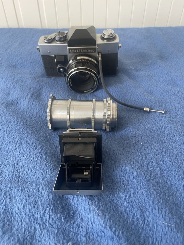 aparat Exakta 1000 RTL + 50mm 1.8 + kominek, wizjer i pierścienie