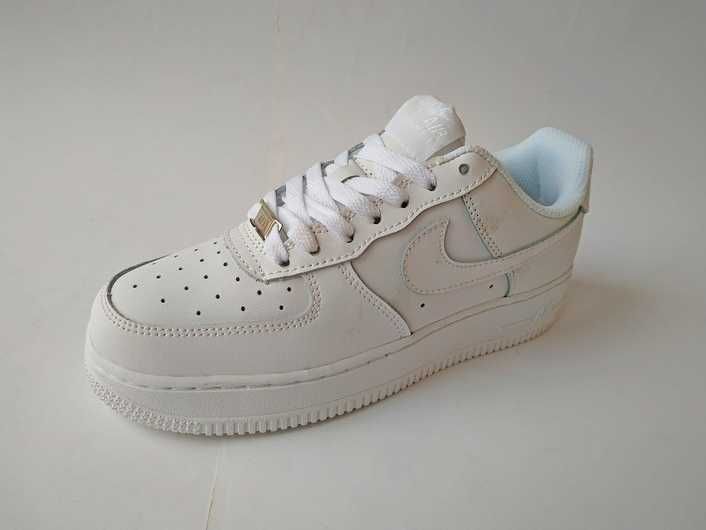 Кроссовки женские Nike Air Force Low White