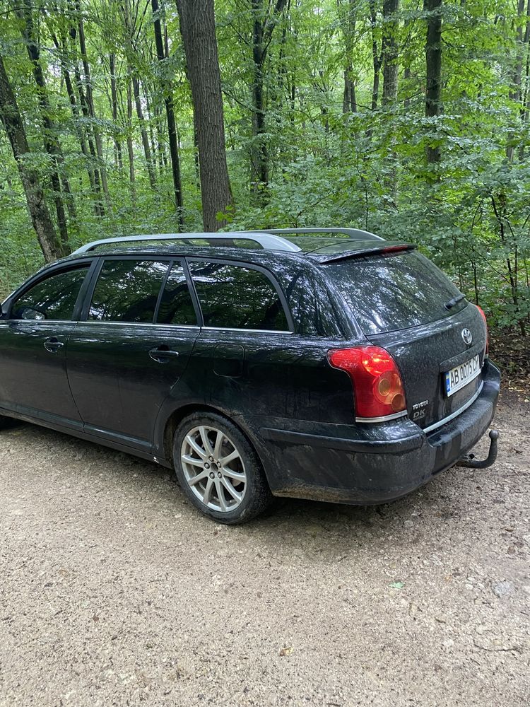 Toyota Avensis….