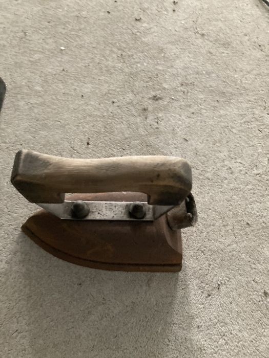 Żelazko stare kolekcjonerskie