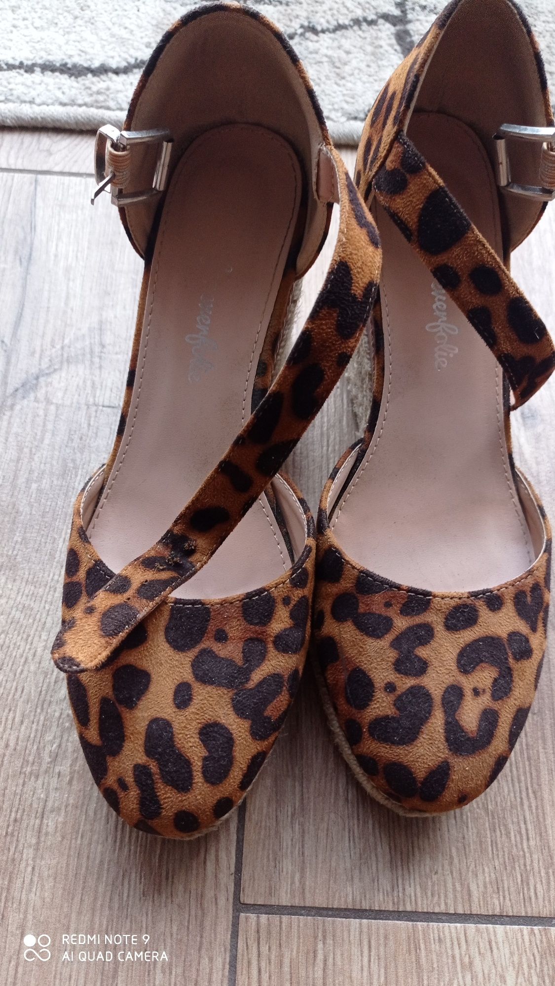 Espadryle buty na koturnie 38 jak NOWE panterka