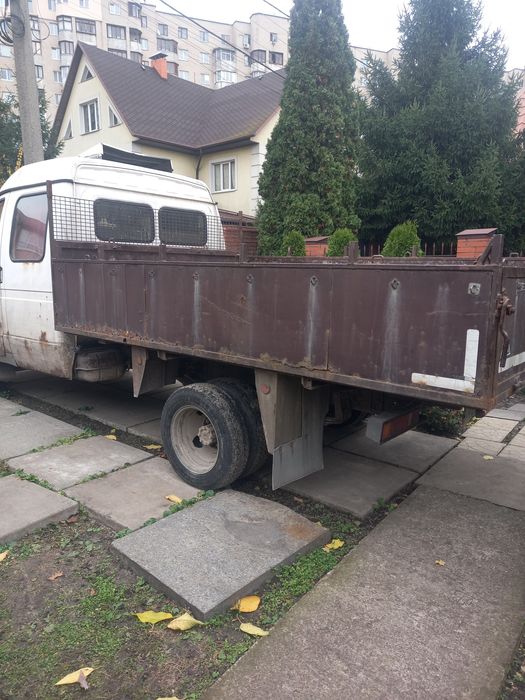 Продам машину ГАЗ 33023