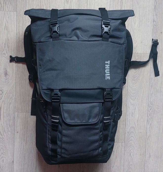 Рюкзак универсальный Thule Covert DSLR Rolltop Backpack 43L (Sweden)