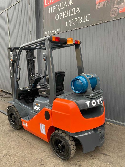 Газовий навантажувач TOYOTA 02-8FGF25, 2017рік, підйом-3.3м, погрузчик