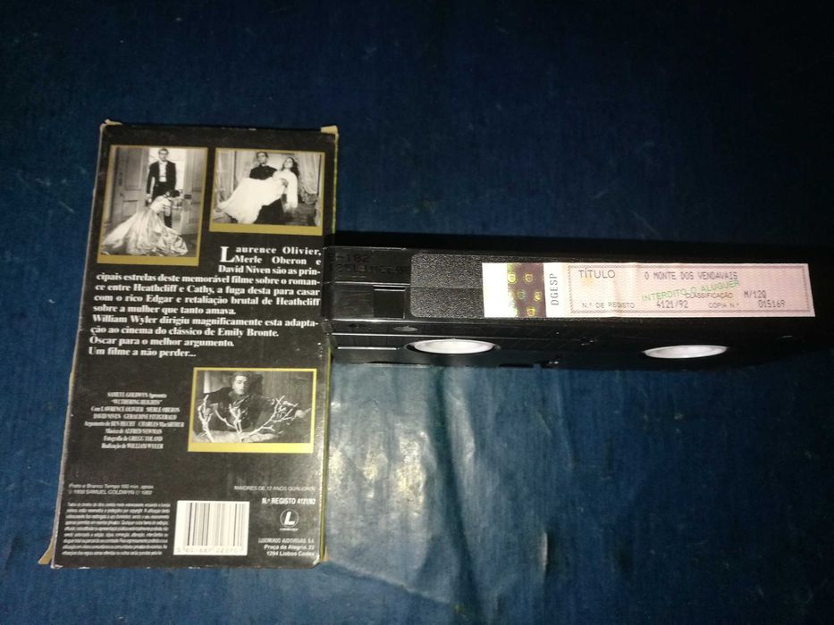 O MONTE DOS VENDAVAIS (caixa em cartão) VHS (leg em português)