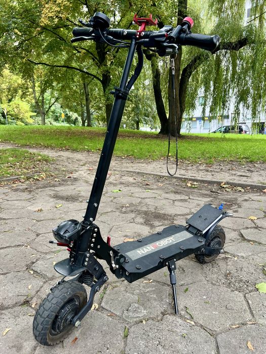 Hulajnoga elektryczna Nanrobot D4+ 3.0 Mocarz 2000W bogato wyposażona